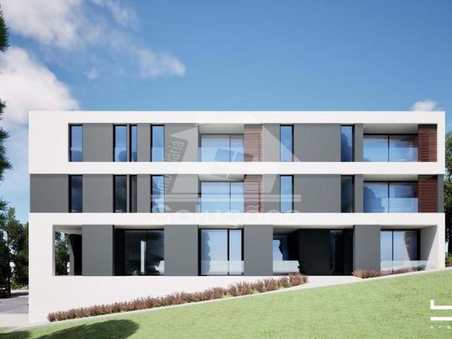 à venda Apartamento de alto padrão de 111 m2, Estômbar e Parchal, Portugal