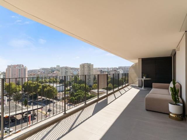 à venda Apartamento de alto padrão de 112 m2, Oeiras, Lisboa