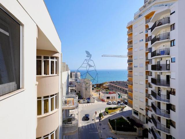 à venda Apartamento de alto padrão de 116 m2, Armação de Pêra, Portugal