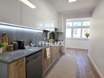 à venda Apartamento de alto padrão de 116 m2, São Domingos de Benfica, Portugal