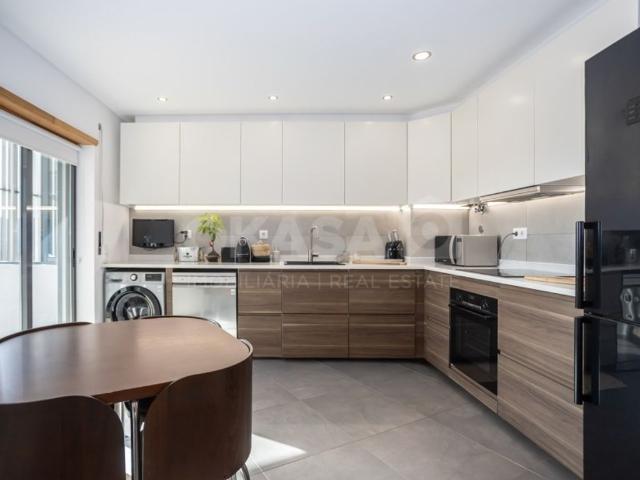 à venda Apartamento de alto padrão de 119 m2, Nova Azeda, Setúbal
