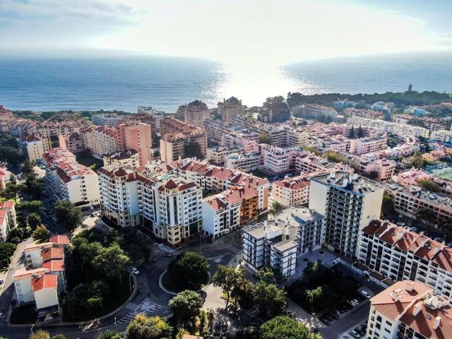 à venda Apartamento de alto padrão de 123 m2, Cascais e Estoril, Cascais, Lisboa