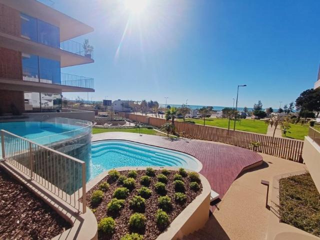 à venda Apartamento de alto padrão de 123 m2, Quarteira, Loulé, Faro