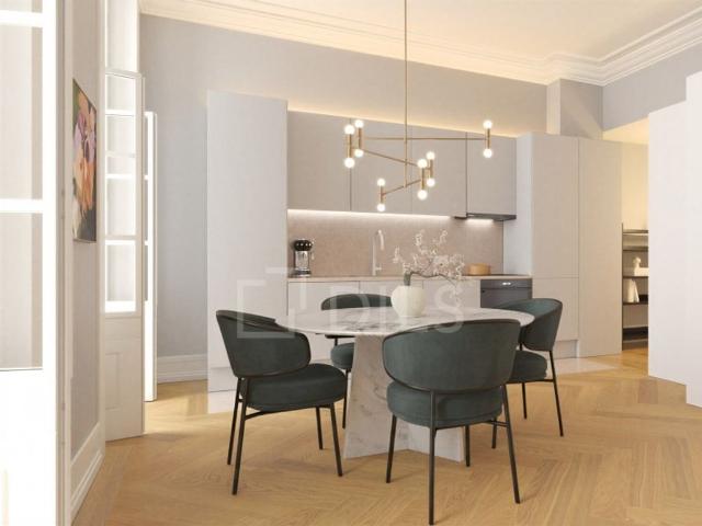 à venda Apartamento de alto padrão de 120 m2, Baixa Madalena, Lisboa