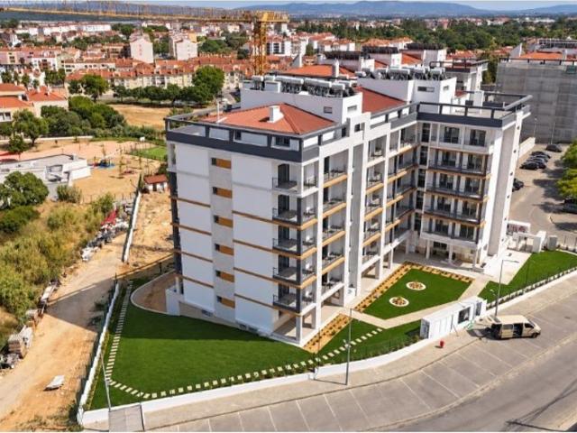 à venda Apartamento de alto padrão de 128 m2, Seixal, Portugal