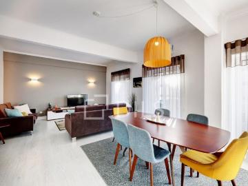 à venda Luxuoso apartamento de 133 m2, Quinta das Conchas, Lisboa
