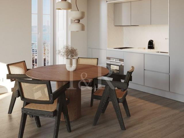 à venda Apartamento de alto padrão de 130 m2, Santa Catarina, Lisboa