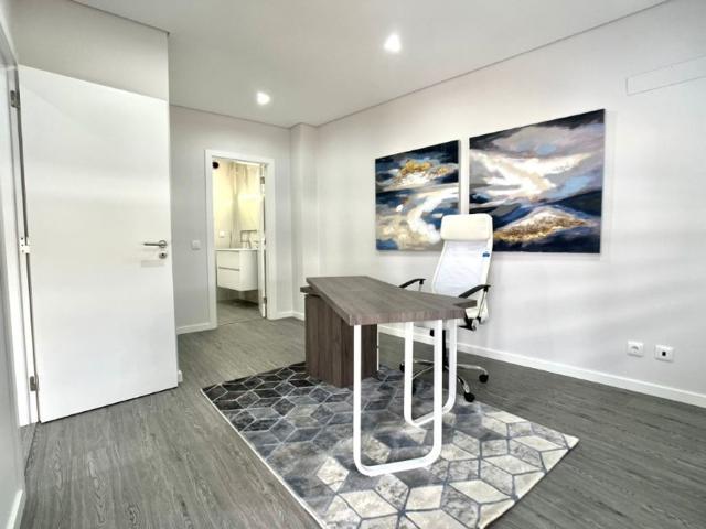 à venda Apartamento de alto padrão de 131 m2, Olhão, Portugal