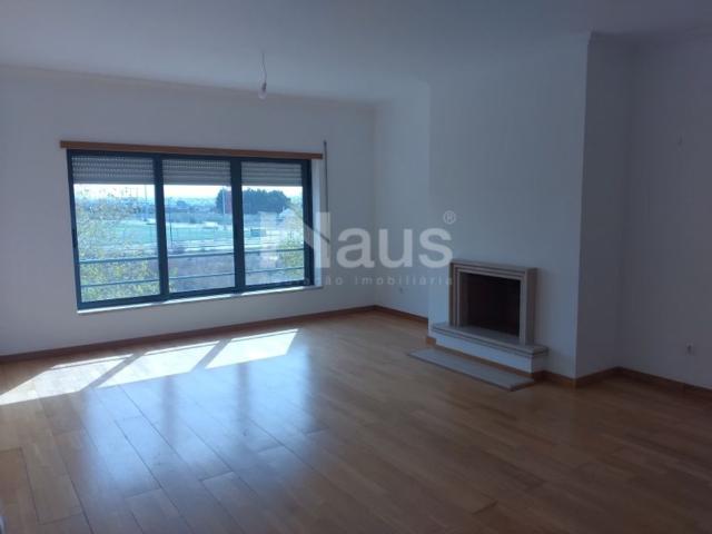 à venda Apartamento de alto padrão de 137 m2, Alto das Vinhas, Montijo, Setúbal