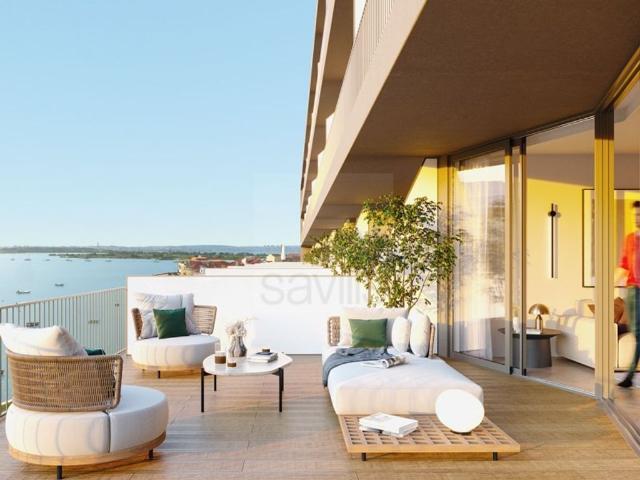 à venda Apartamento de alto padrão de 139 m2, Seixal, Setúbal