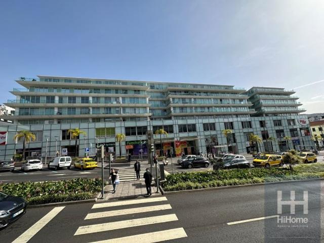 à venda Luxuoso apartamento de 241 m2, Funchal, Portugal