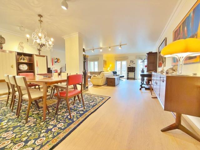 à venda Luxuoso apartamento, Centro Sao Pedro e Santiago, Torres Vedras, Lisboa