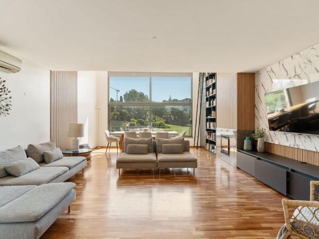 à venda Apartamento de alto padrão de 263 m2, Cascais, Lisboa