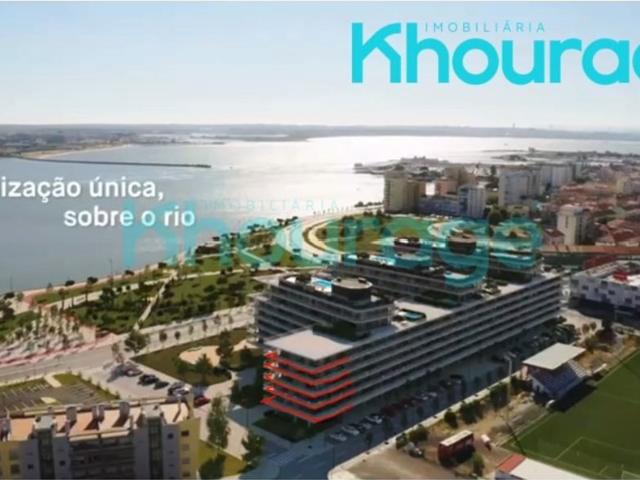 à venda Apartamento de alto padrão de 262 m2, Verderena, Barreiro, Setúbal
