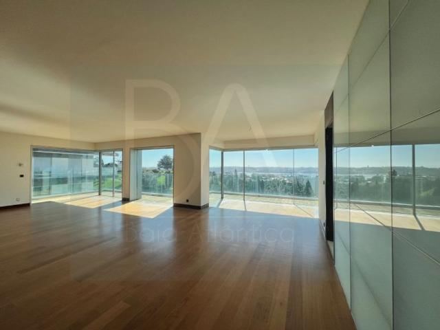 à venda Apartamento de alto padrão de 276 m2, Restelo Sao Francisco Xavier, Lisboa