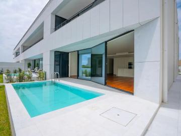 à venda Apartamento de alto padrão de 283 m2, Canidelo, Porto