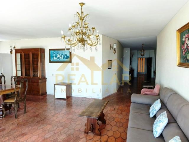 à venda Luxuoso apartamento de 294 m2, Praia, Póvoa de Varzim, Porto