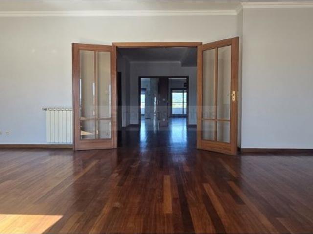 à venda Apartamento de alto padrão de 210 m2, Braga
