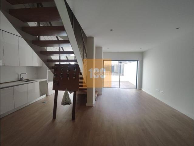 à venda Apartamento de alto padrão de 210 m2, Espinho, Aveiro