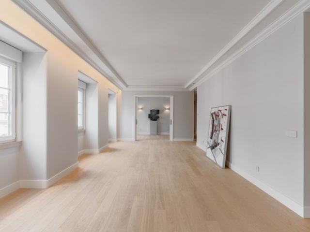 à venda Apartamento de alto padrão de 238 m2, Parque Eduardo VII Sao Sebastiao da Pedreira, Lisboa