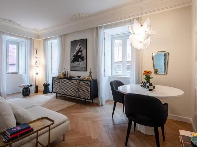à venda Apartamento de alto padrão de 74 m2, Lisboa, Portugal