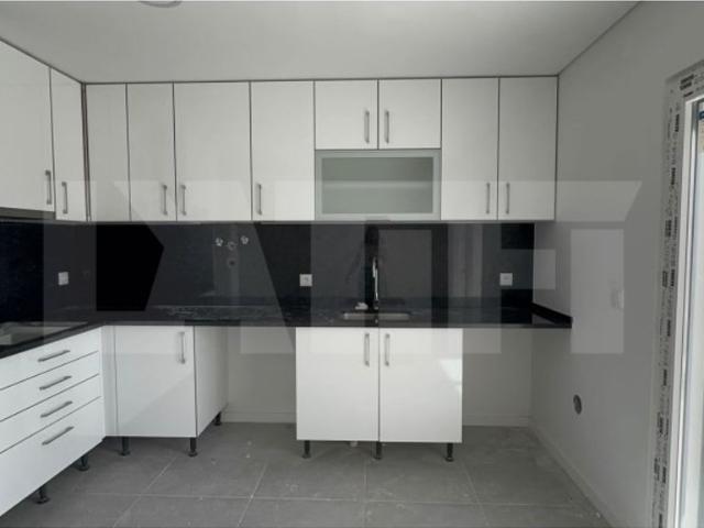 à venda Apartamento de alto padrão de 74 m2, Seixal, Setúbal