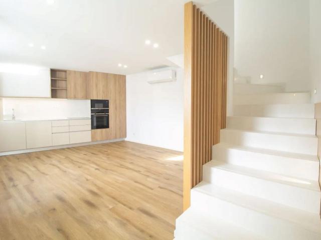 à venda Apartamento de alto padrão de 80 m2, Aldoar, Portugal