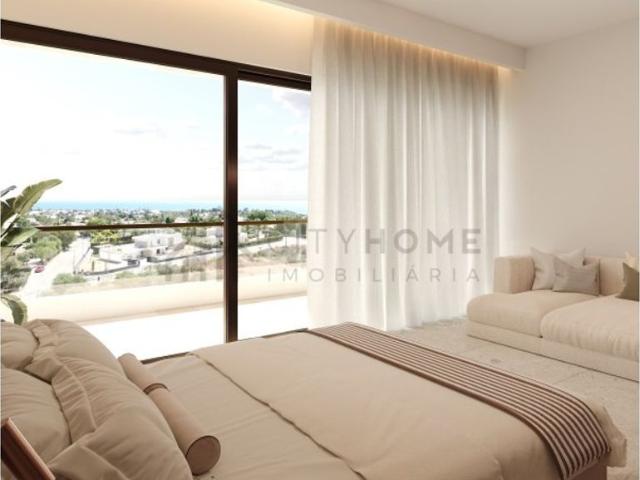 à venda Apartamento de alto padrão de 97 m2, Lagoa, Faro