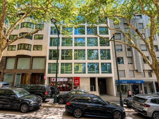 à venda Apartamento de alto padrão de 77 m2, Picoas Sao Sebastiao da Pedreira, Lisboa