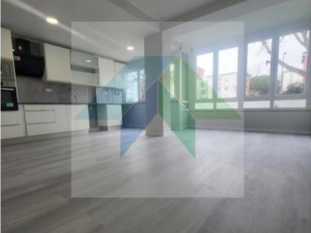à venda Apartamento de alto padrão de 91 m2, Oeiras, Lisboa