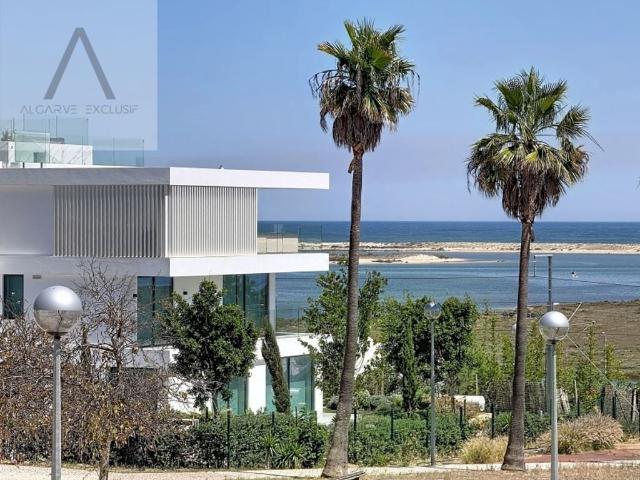 à venda Apartamento de alto padrão de 92 m2, Olhão, Faro