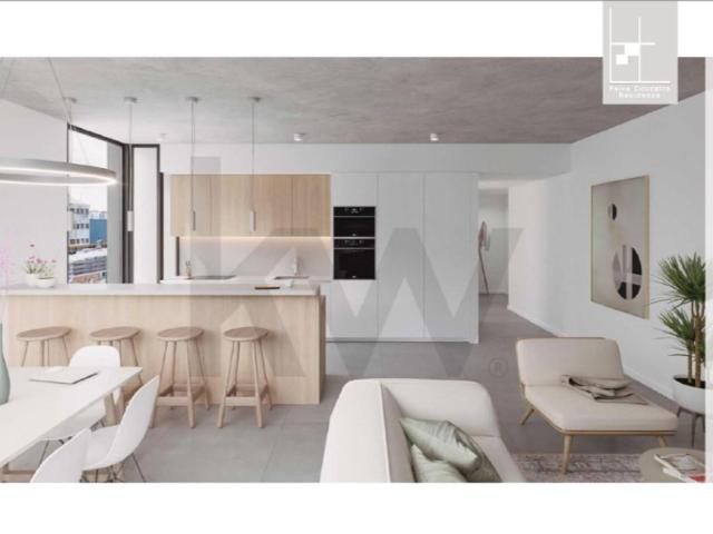 à venda Apartamento de alto padrão de 93 m2, Amadora, Portugal