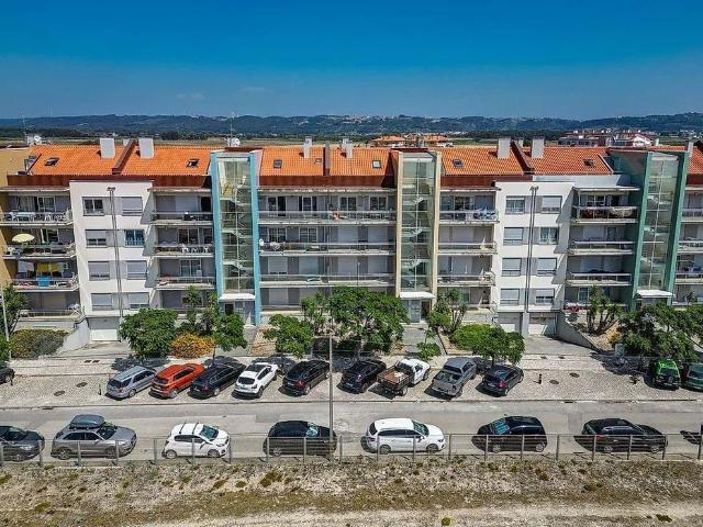 à venda Apartamento de alto padrão, São Martinho do Porto, Portugal