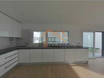 à venda Luxuoso apartamento de 106 m2, Paradela, Loures, Lisboa