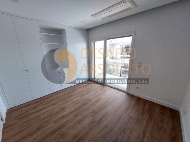 à venda Luxuoso apartamento de 105 m2, Pinhal do General, Seixal, Setúbal
