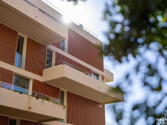 à venda Apartamento de luxo de 102 m2, Praia da Rocha, Faro