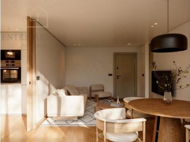 à venda Apartamento de alto padrão de 128 m2, Espinho, Aveiro