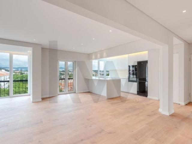 à venda Apartamento de luxo de 111 m2, Cascais, Portugal