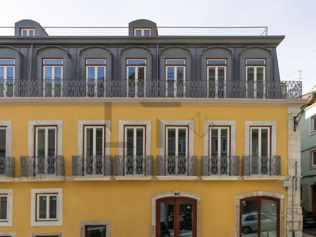 à venda Apartamento de luxo de 126 m2, Capuchos Coracao de Jesus, Lisboa