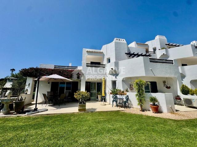 à venda Apartamento de luxo de 120 m2, Albufeira e Olhos de Água, Portugal