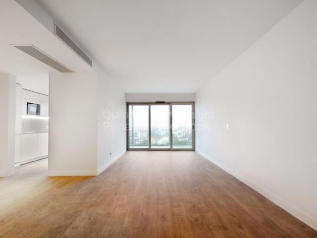 à venda Luxuoso apartamento, Oeiras, Lisboa