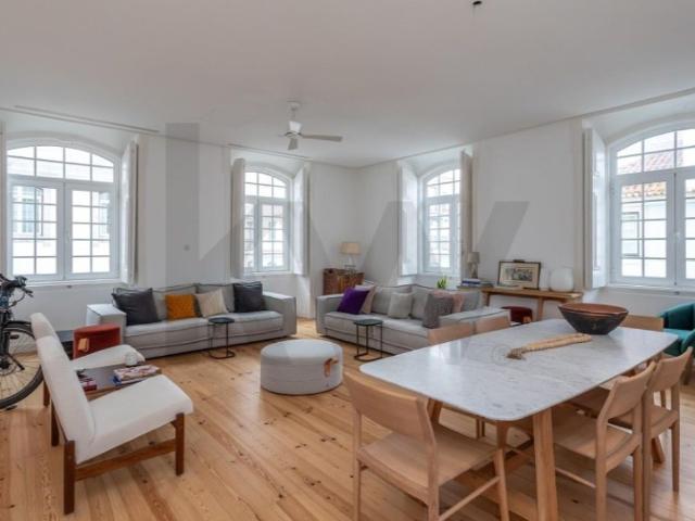 à venda Apartamento de alto padrão de 160 m2, Lisboa, Portugal