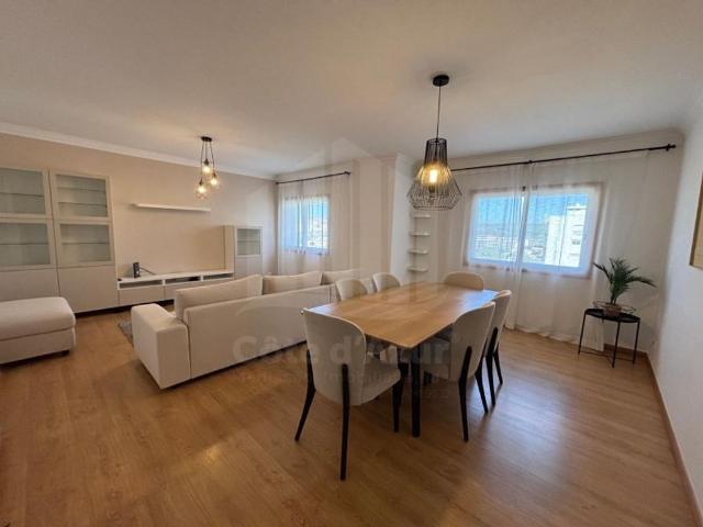 à venda Apartamento de luxo de 137 m2, Oeiras, Portugal