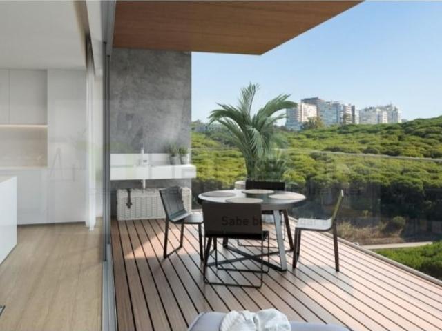 à venda Luxuoso apartamento de 122 m2, Oeiras, Lisboa