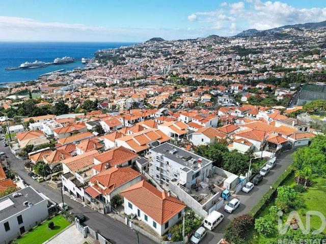 à venda Apartamento de luxo de 130 m2, Funchal, Madeira