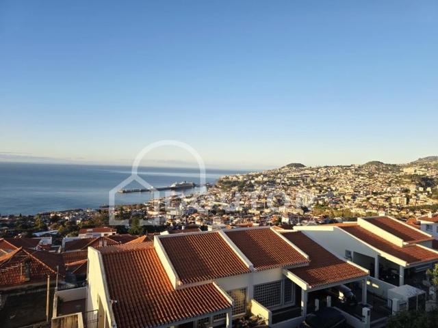 à venda Apartamento de alto padrão, Funchal, Portugal