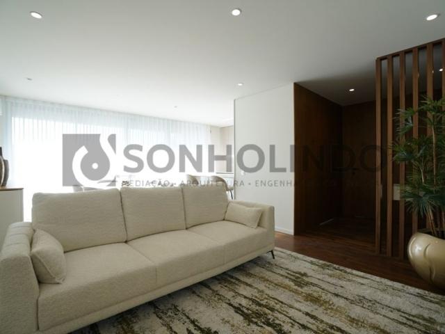 à venda Apartamento de luxo de 132 m2, Centro Maia, Maia, Porto