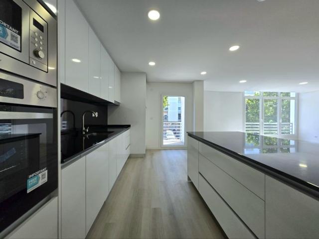 à venda Luxuoso apartamento de 145 m2, Quinta da Flamenga, Vila Franca de Xira, Lisboa