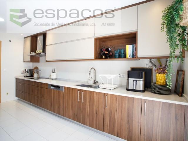 à venda Apartamento de luxo de 144 m2, Quinta da Parreirinha Bobadela, Loures, Lisboa