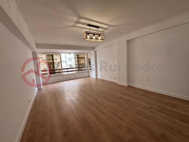 à venda Apartamento de luxo de 147 m2, Benfica, Lisboa